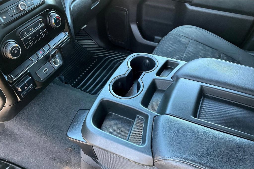 Used 2020 Chevrolet Silverado 1500 Custom w/ Custom Value Package image 14