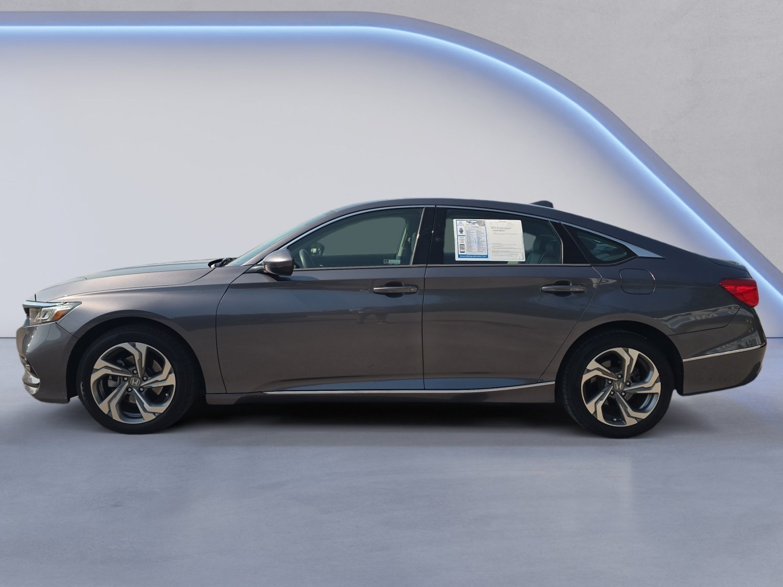Used 2020 Honda Accord EX image 2