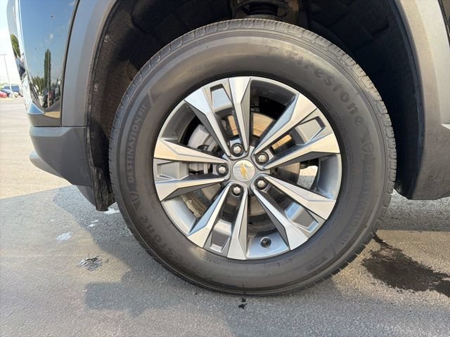 Used 2026 Chevrolet Equinox LT FWD image 10