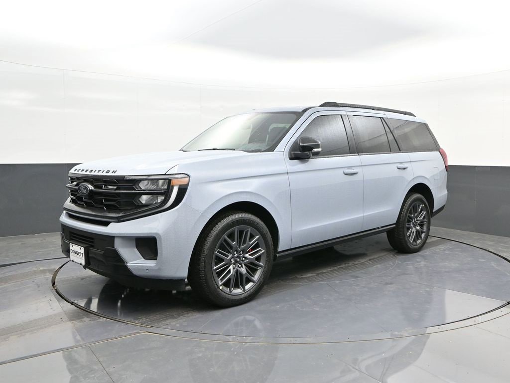 New 2025 Ford Expedition Platinum w/ Stealth Performance Package image 32