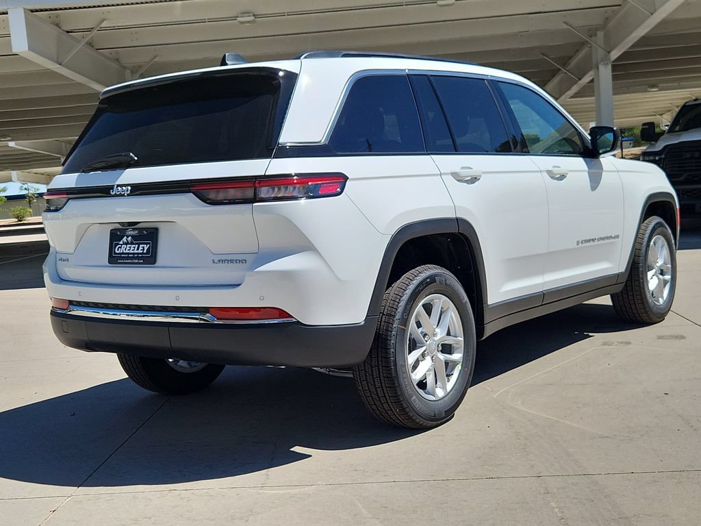 New 2026 Jeep Grand Cherokee Laredo X AWD/4WD image 3