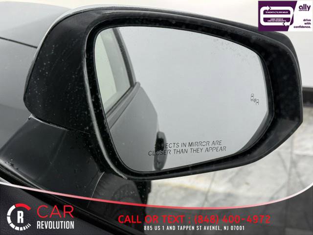 Used 2022 Toyota RAV4 SE w/ Convenience Package image 48