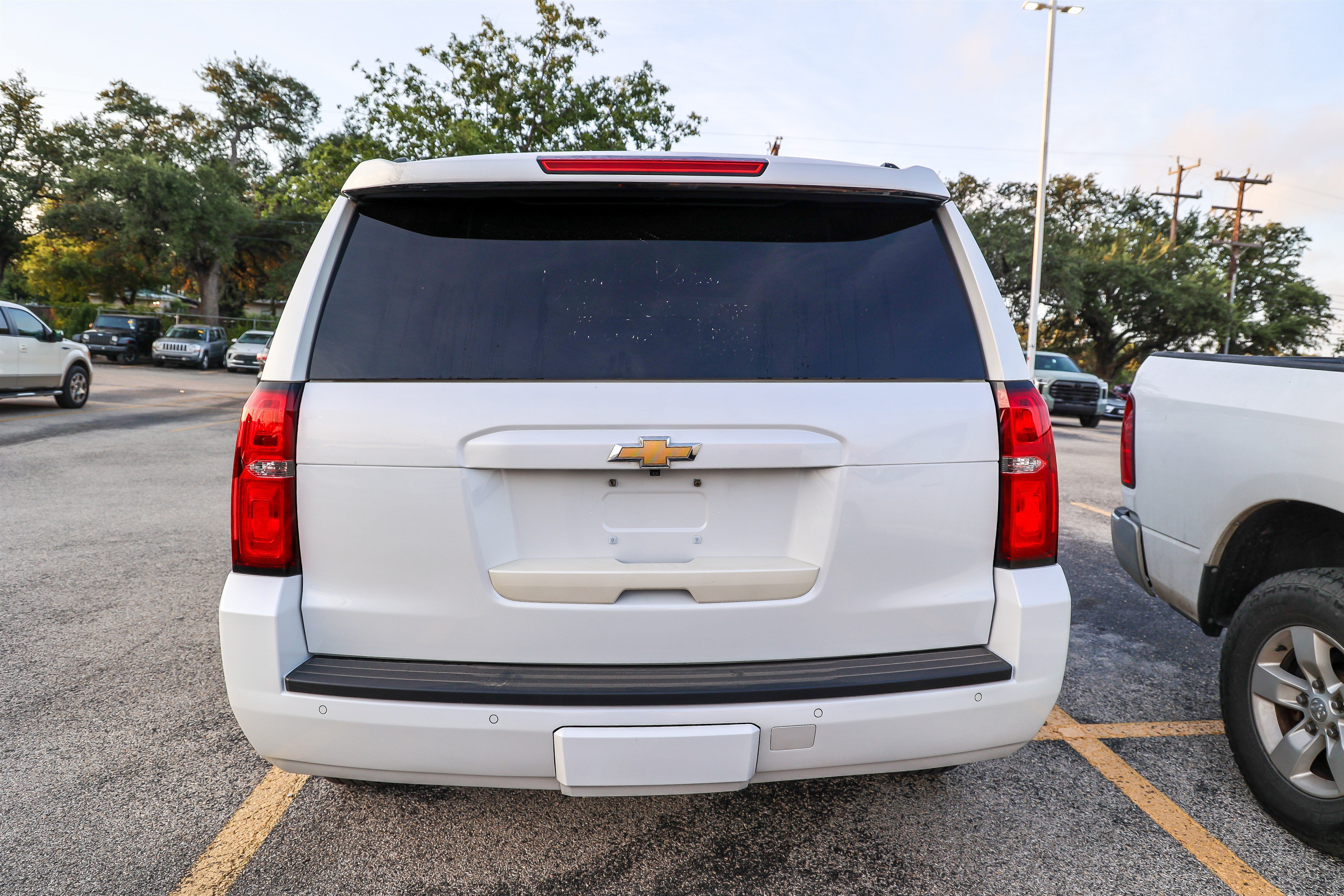 Used 2018 Chevrolet Tahoe LT AWD/4WD image 9
