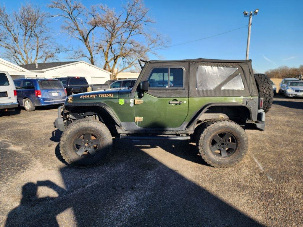 Used 2007 Jeep Wrangler Sahara AWD/4WD image 9