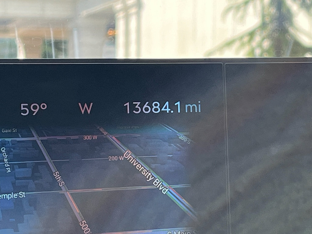 Used 2025 Lincoln Navigator Reserve image 22