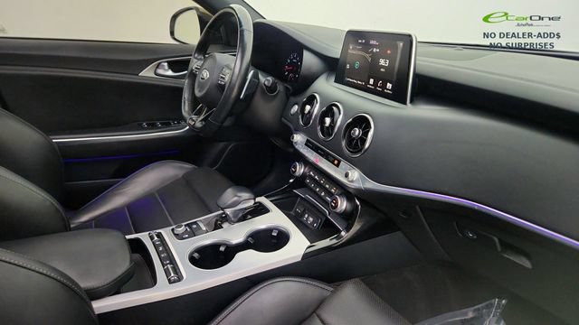 Used 2020 Kia Stinger GT2 AWD/4WD image 21