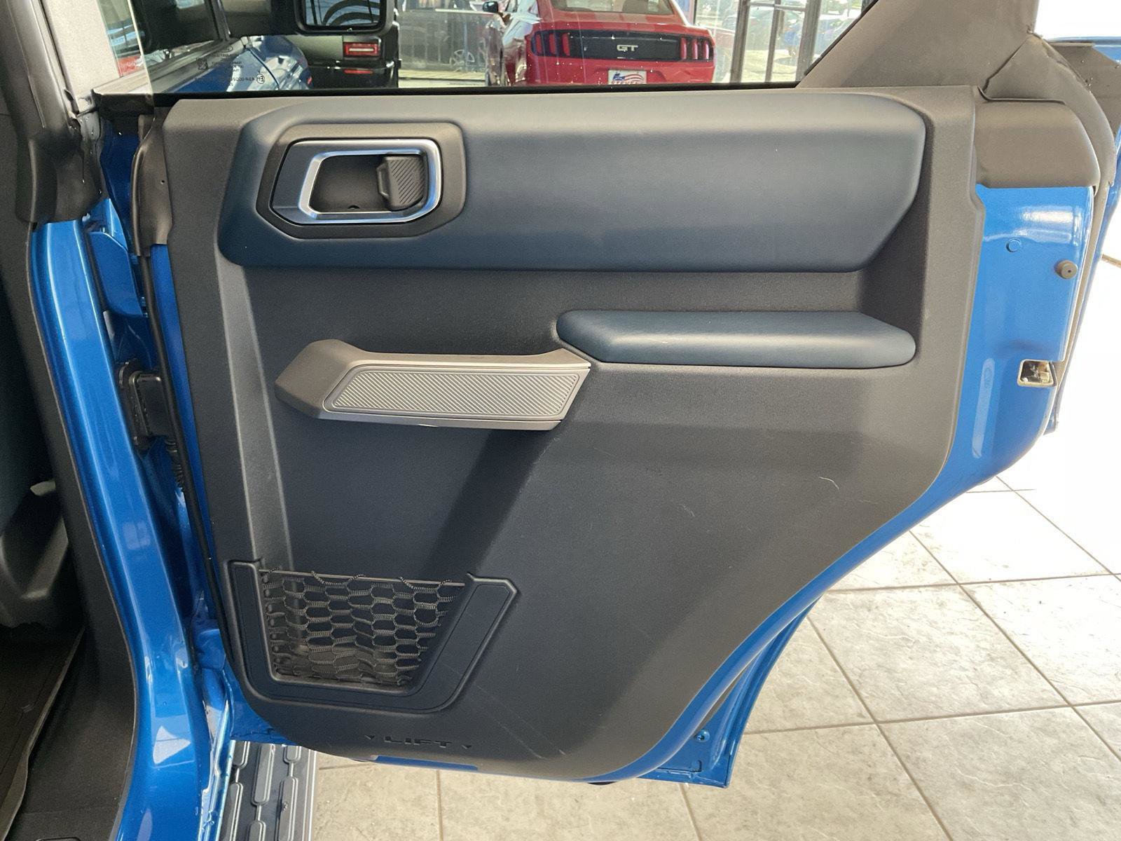 Used 2022 Ford Bronco Outer Banks image 15