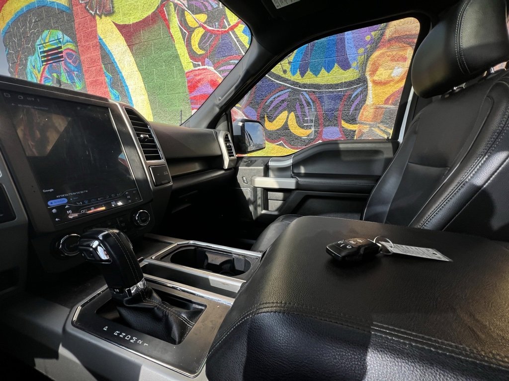 Used 2015 Ford F150 Lariat image 31