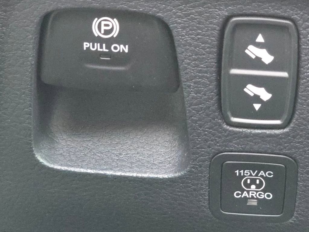 Used 2025 RAM 1500 Tungsten w/ Off Road Group image 40