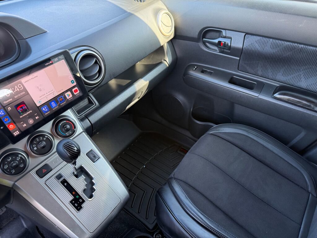 Used 2011 Scion xB image 16