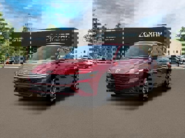 New 2025 Hyundai Elantra SEL image 1