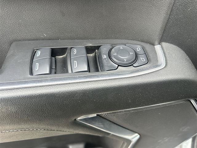 Certified 2025 Chevrolet Silverado 1500 LT AWD/4WD image 15