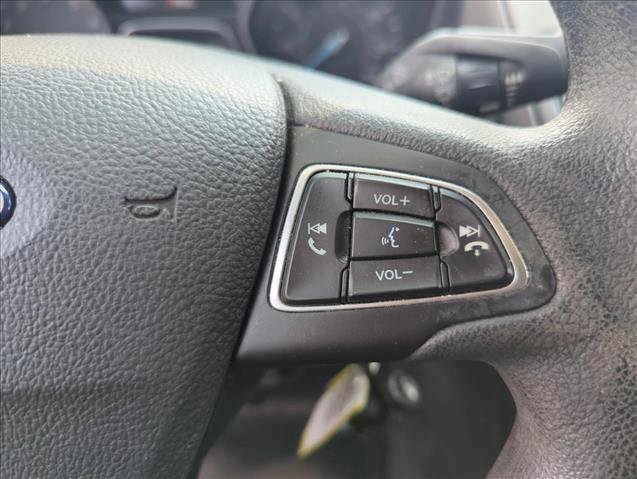 Used 2017 Ford Focus SE FWD image 15