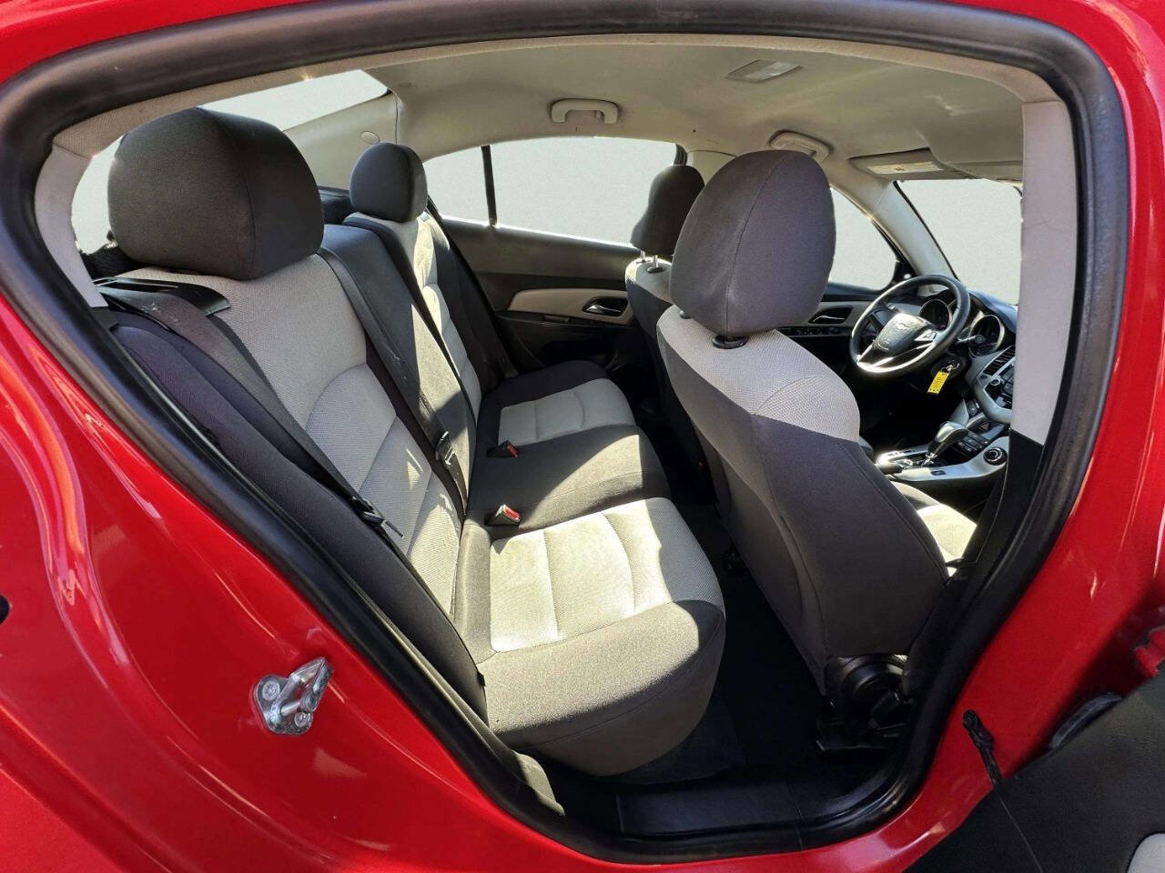 Used 2016 Chevrolet Cruze LS FWD image 19