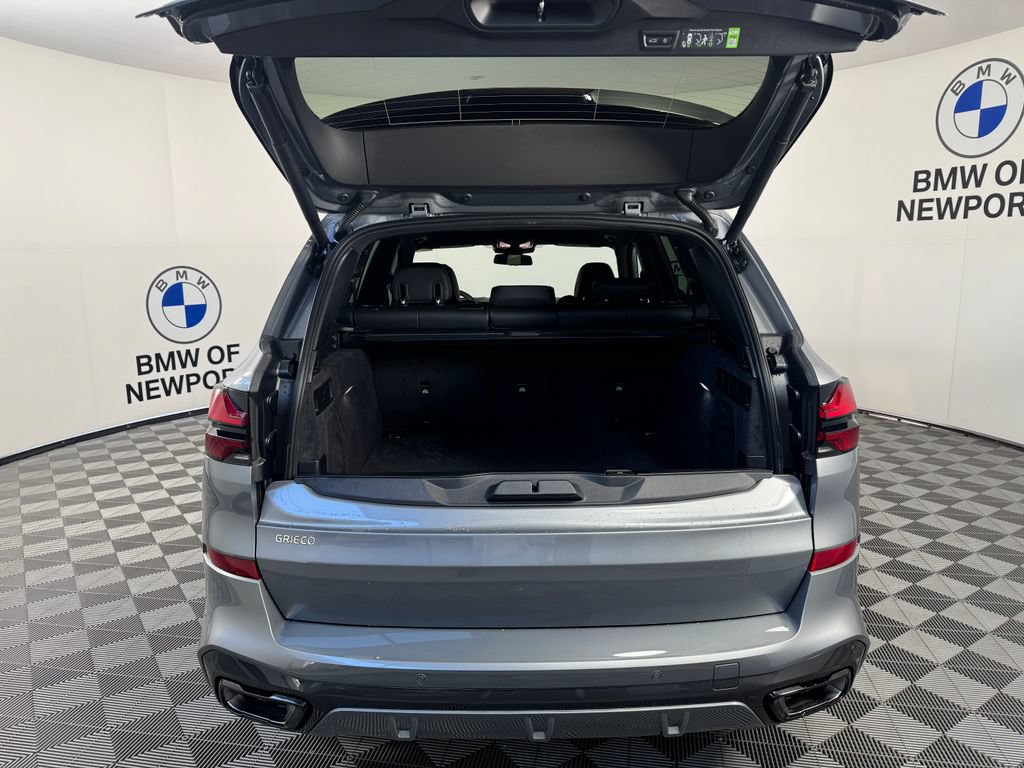 New 2026 BMW X5 xDrive40i w/ M Sport Package AWD/4WD image 19
