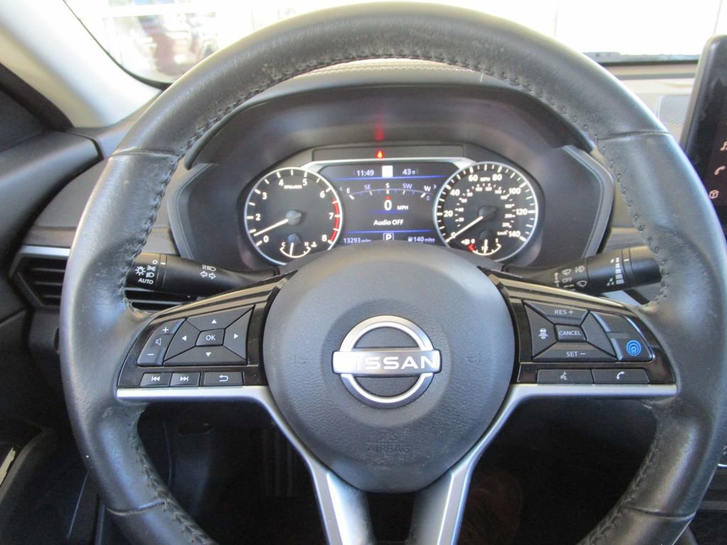 Used 2023 Nissan Altima 2.5 SV w/ SV Premium Package image 26