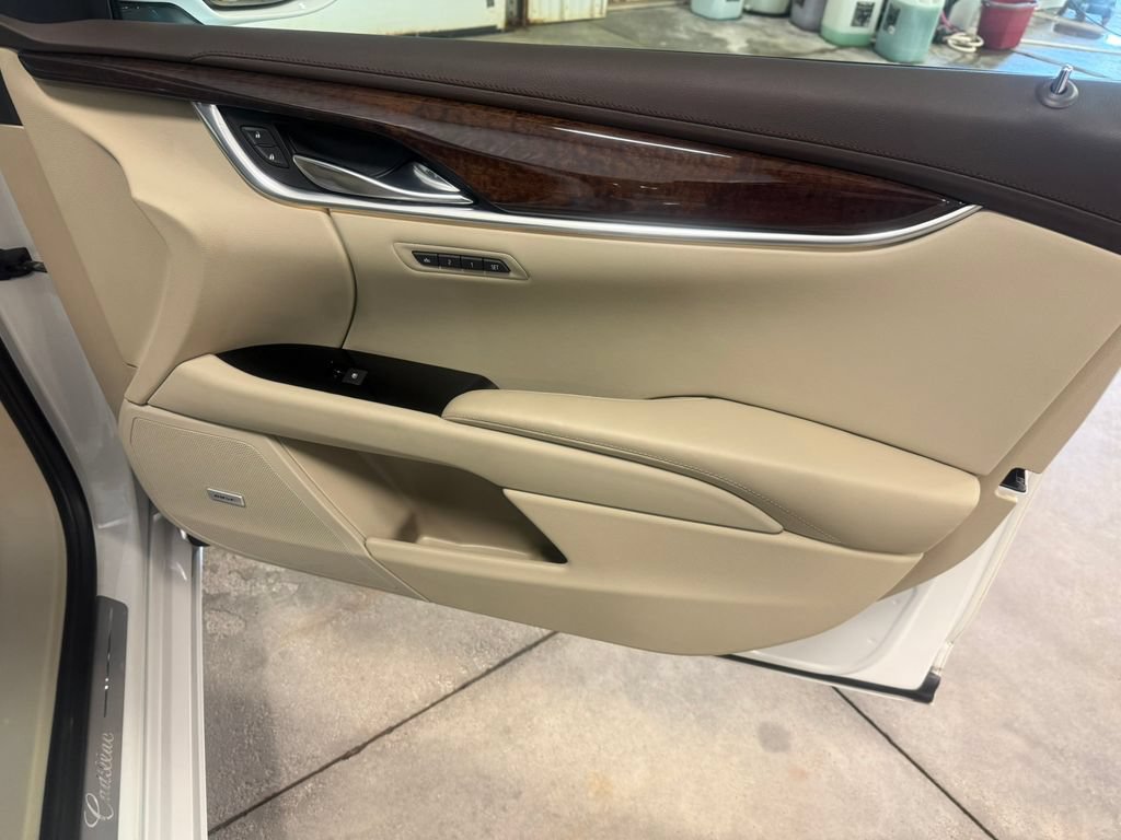 Used 2016 Cadillac XTS Luxury w/ Driver Awareness Package AWD/4WD image 31