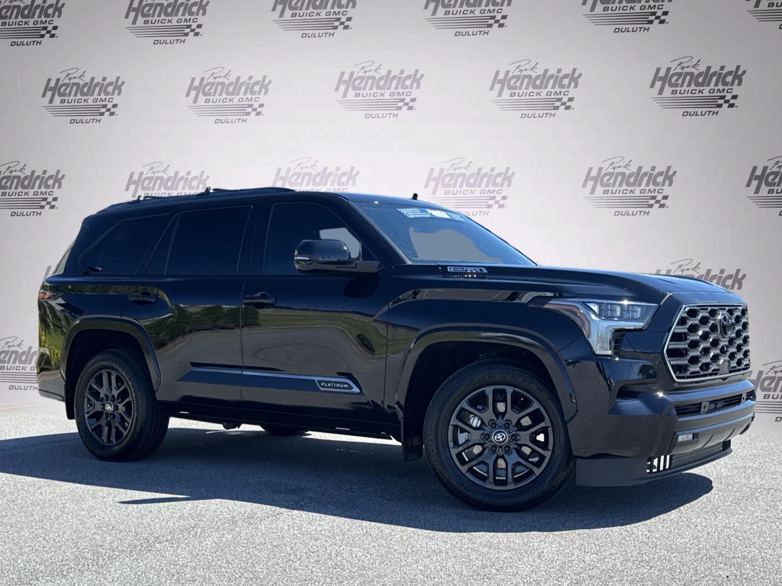 Used 2026 Toyota Sequoia Platinum AWD/4WD image 2