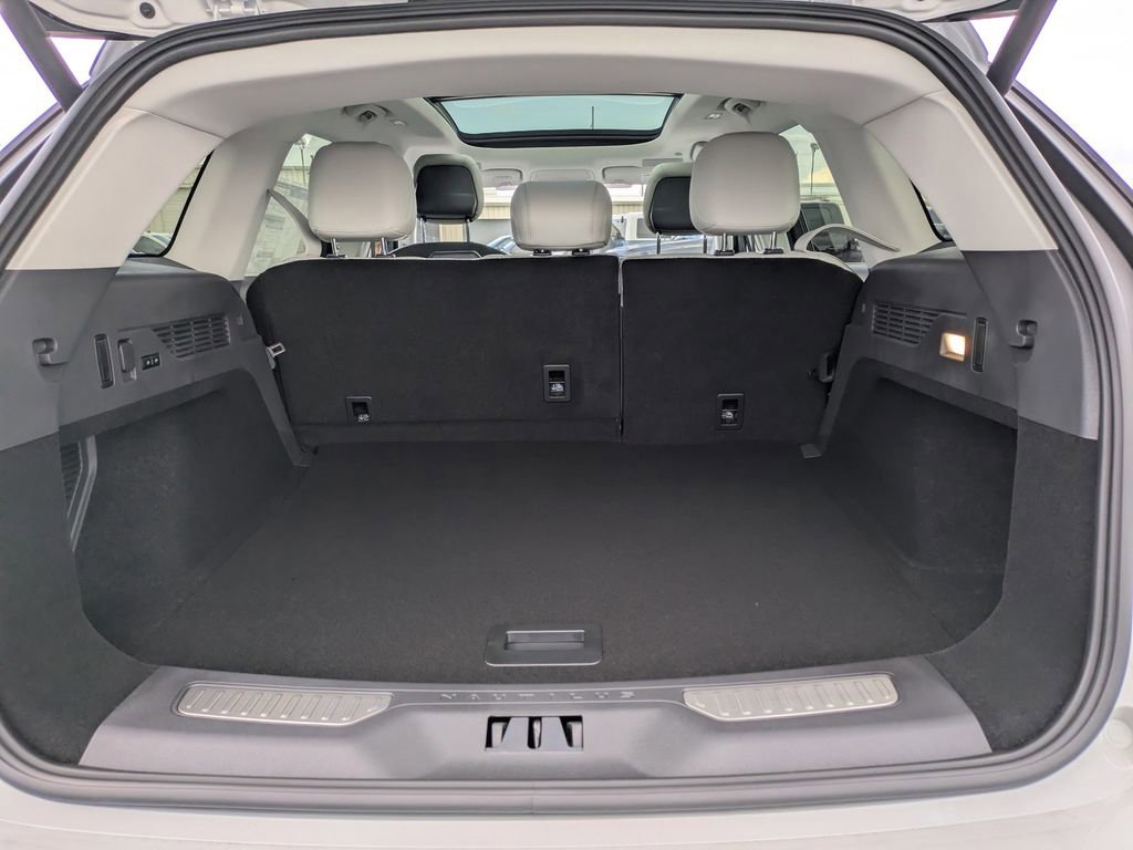 New 2026 Lincoln Nautilus Reserve image 13