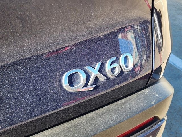 Used 2024 INFINITI QX60 Luxe image 10