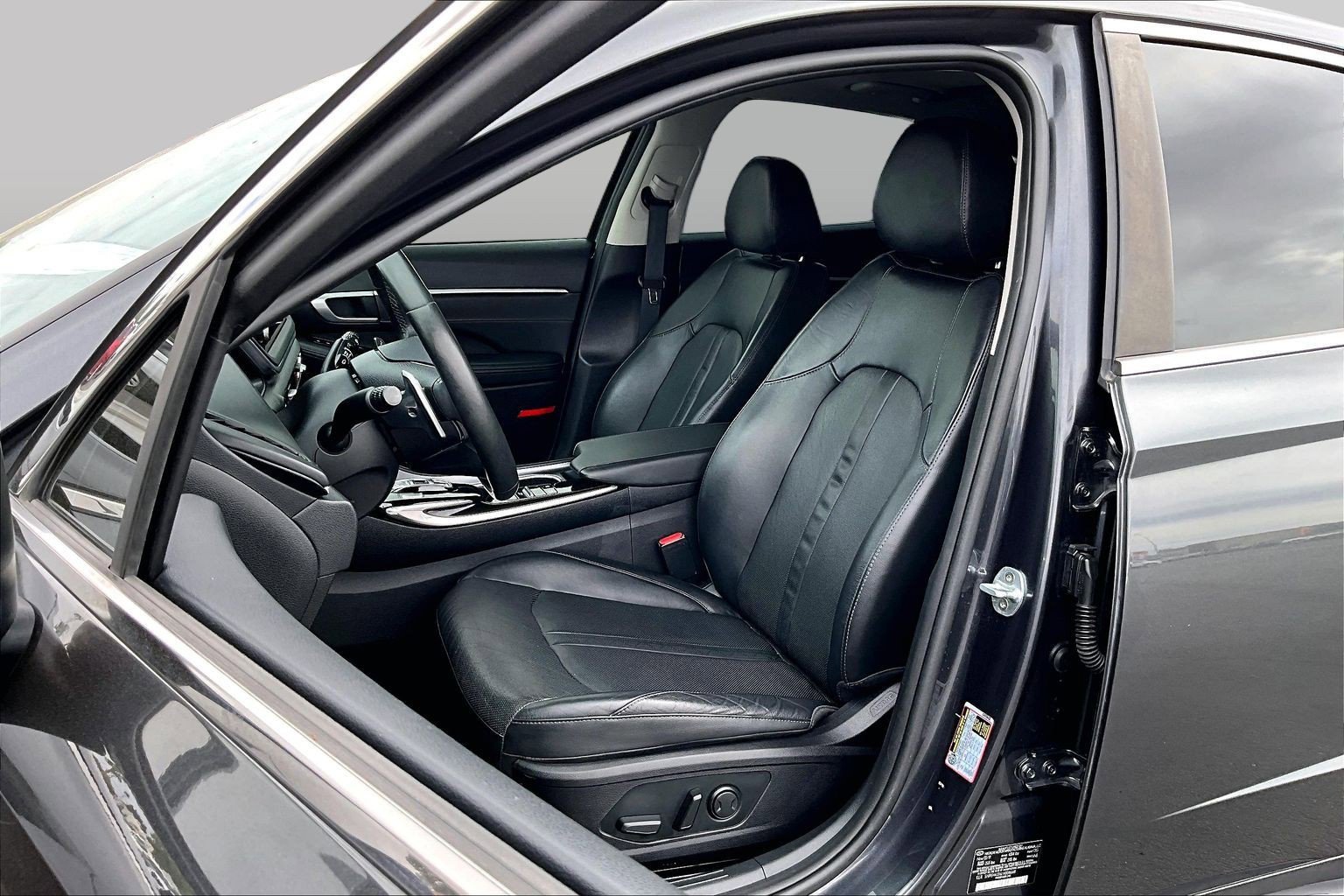 Used 2020 Hyundai Sonata Limited FWD image 24