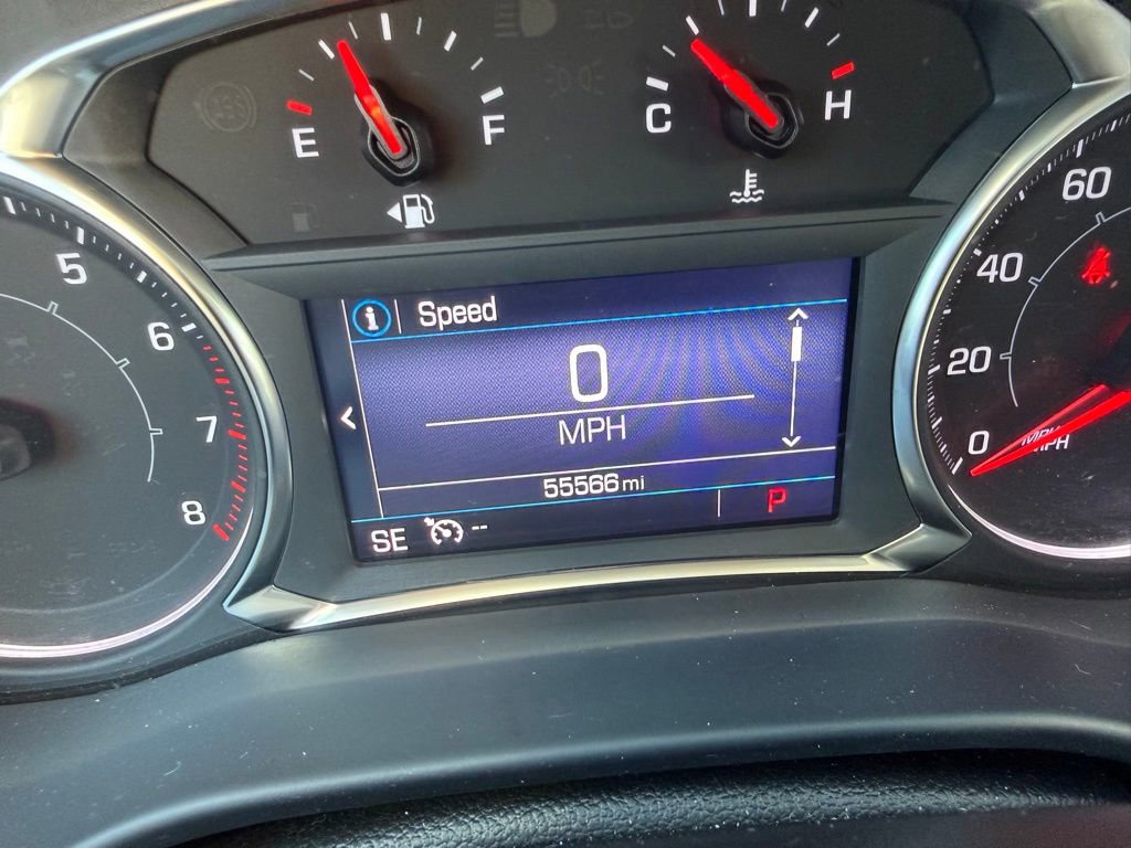 Used 2023 GMC Acadia SLE image 11