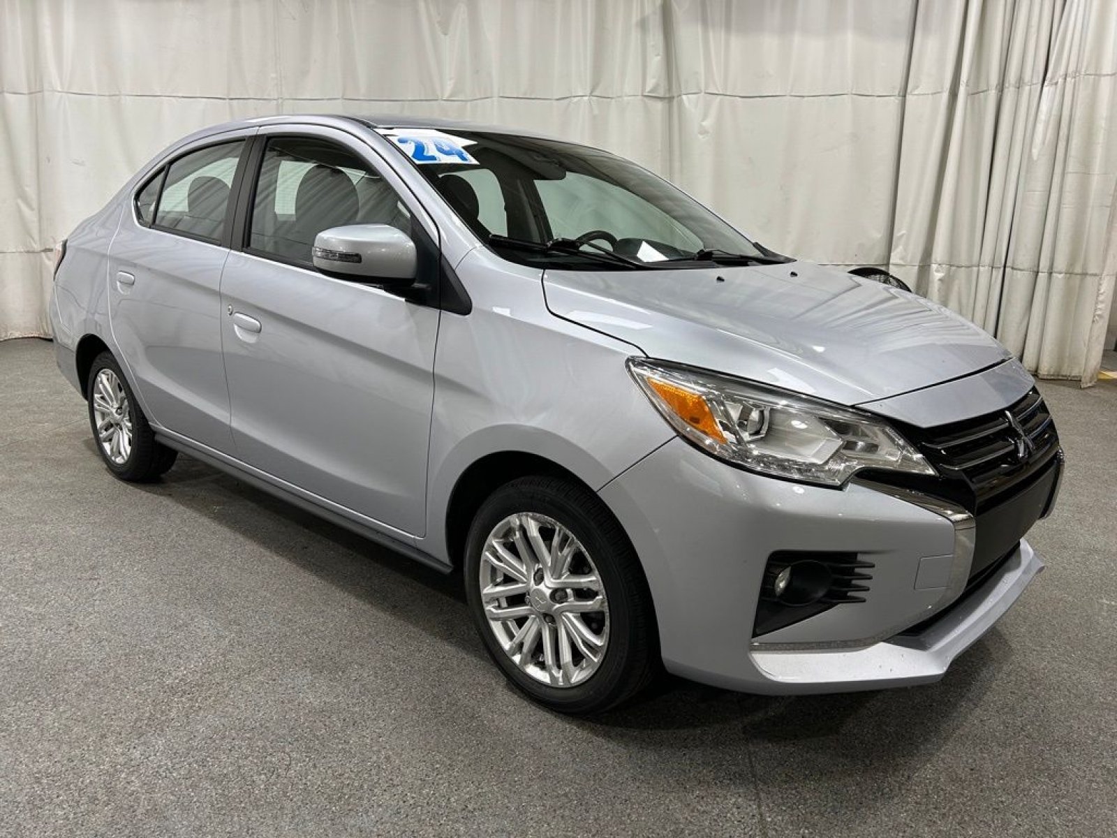 Used 2024 Mitsubishi Mirage G4 SE FWD image 2