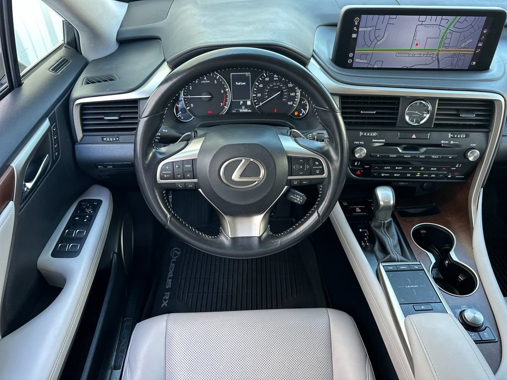 Used 2020 Lexus RX 350L Premium w/ Premium Package AWD/4WD image 13