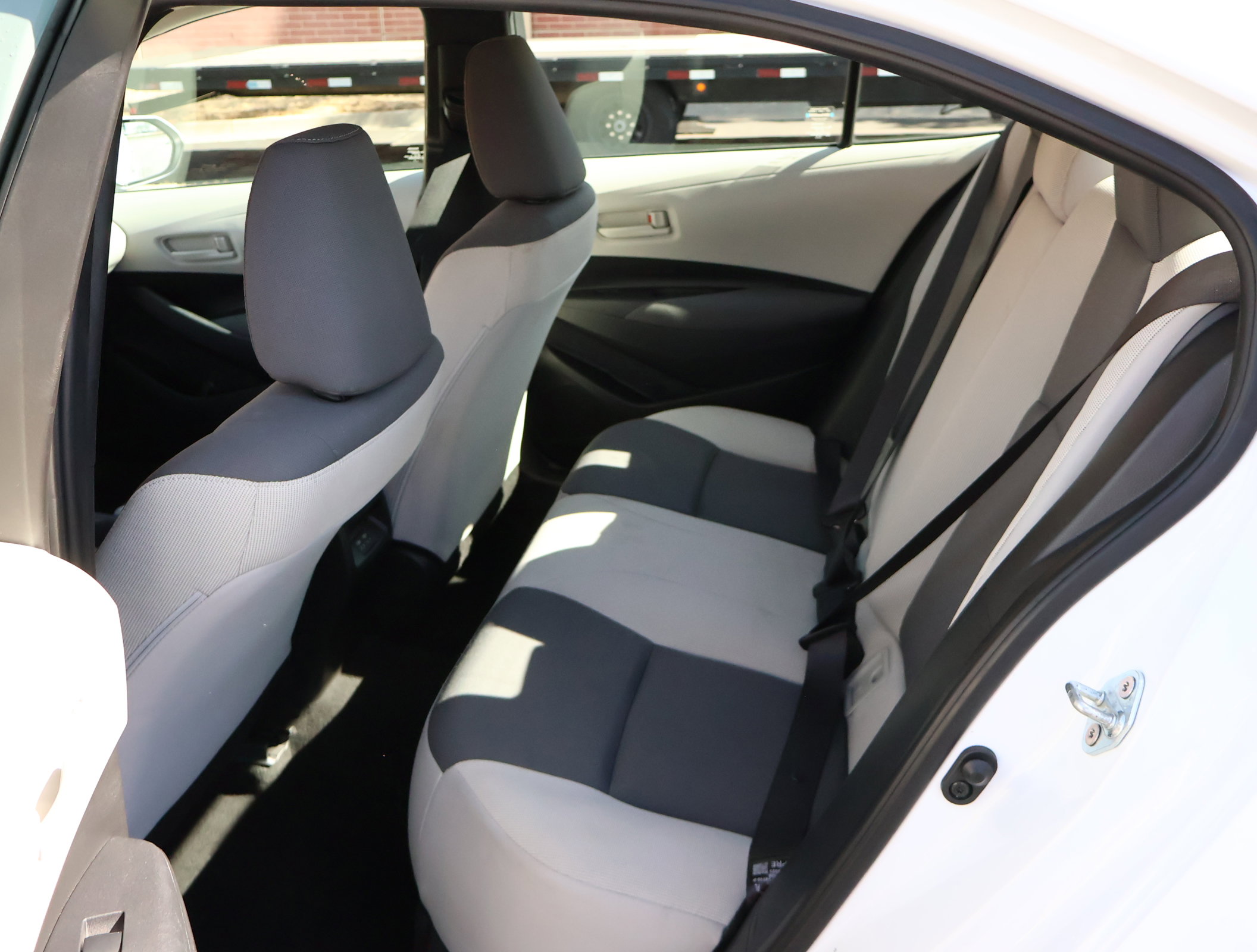 Used 2023 Toyota Corolla LE image 16