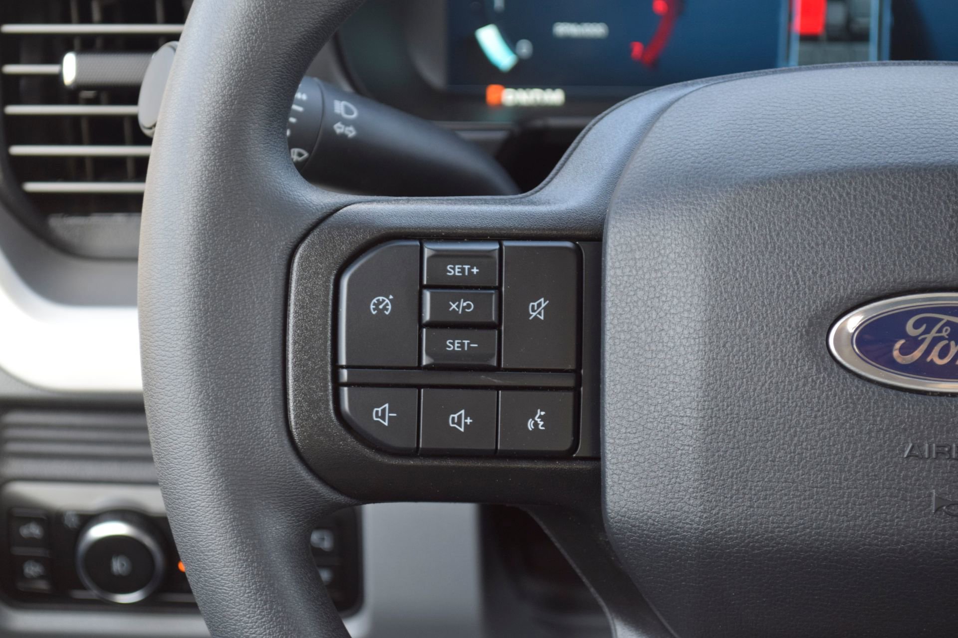 New 2026 Ford F350 XLT w/ XLT Premium Package image 9