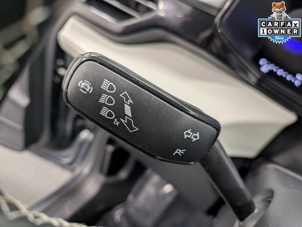 Used 2025 Volkswagen Taos S image 18
