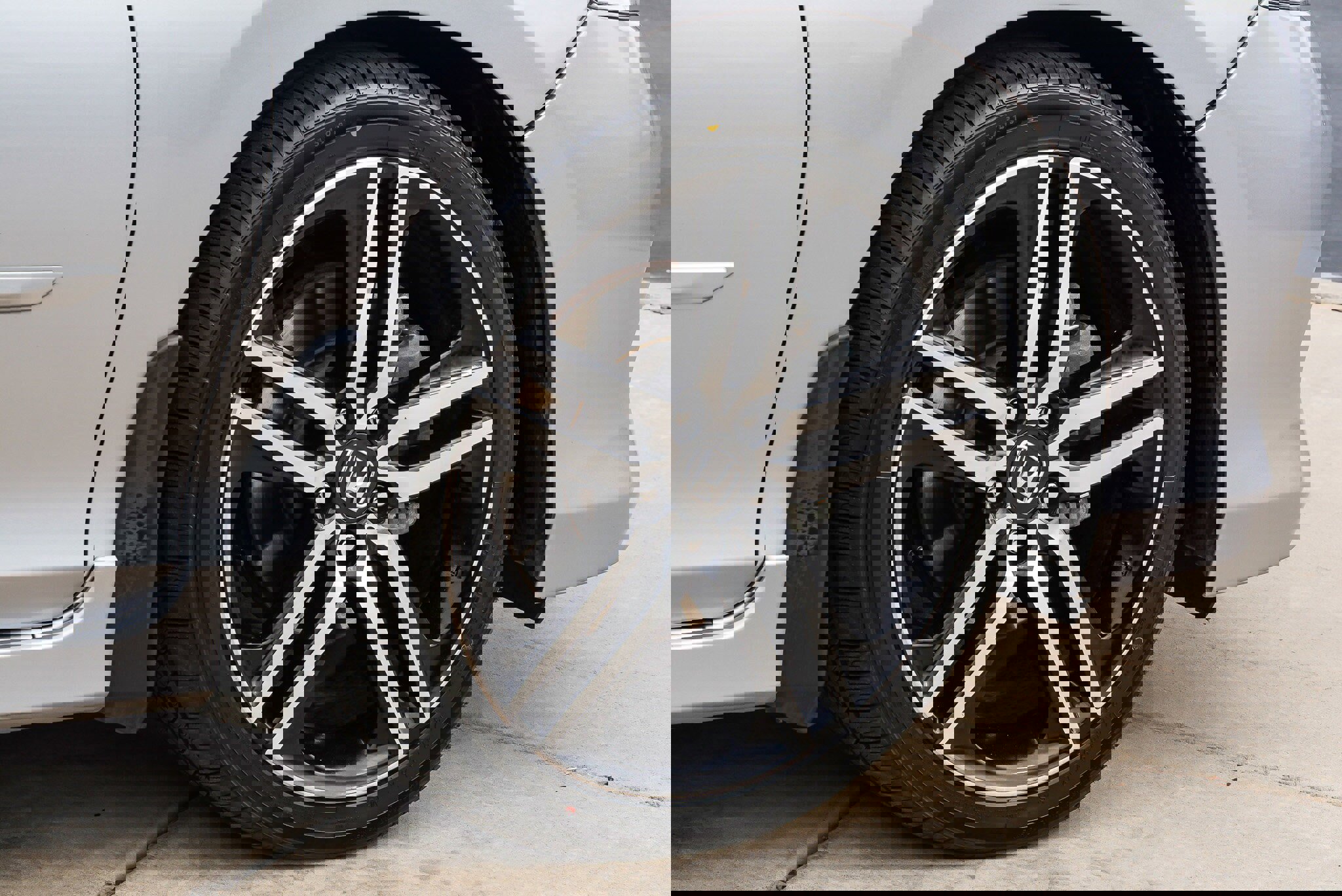 Used 2017 Honda Accord Sport image 10