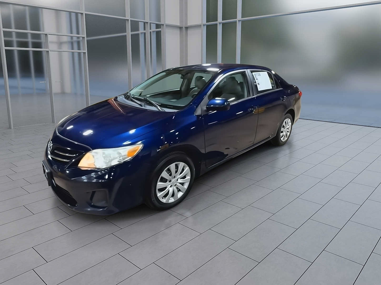 Used 2013 Toyota Corolla LE FWD image 4