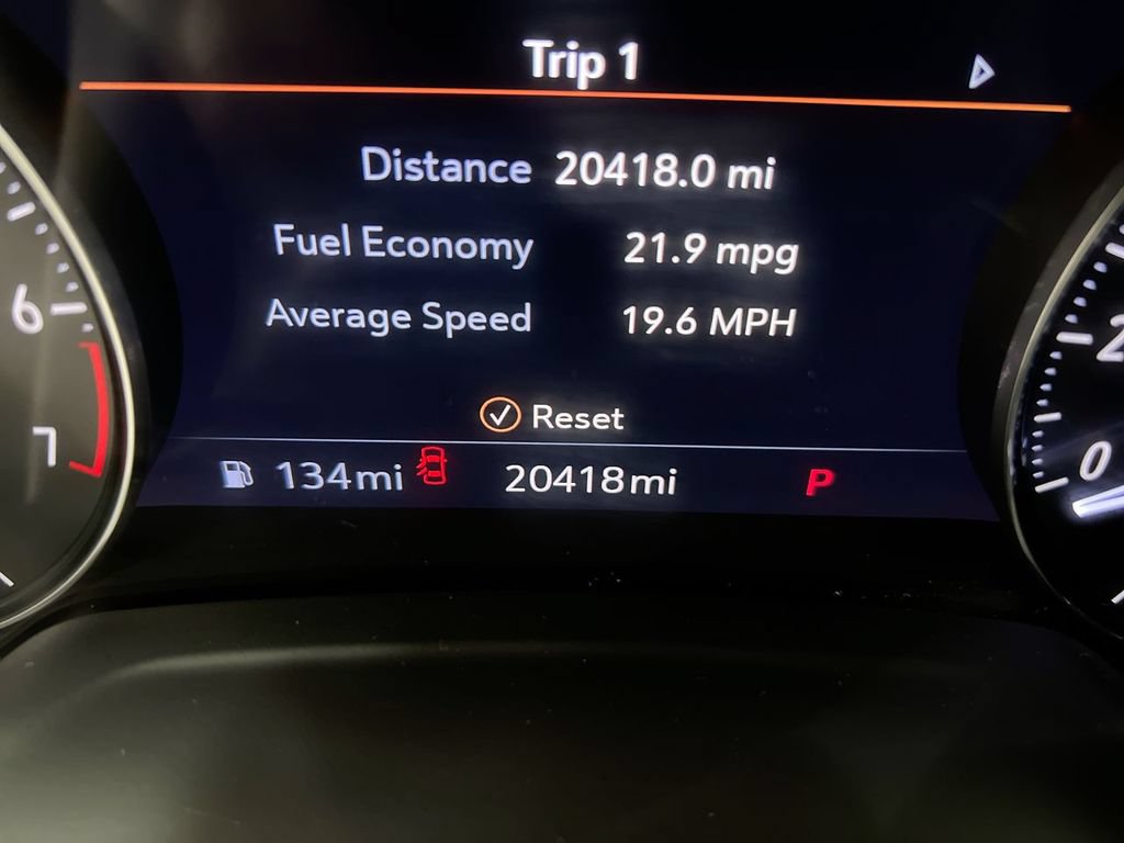 Used 2022 Buick Envision Essence w/ Sport Touring Package FWD image 13