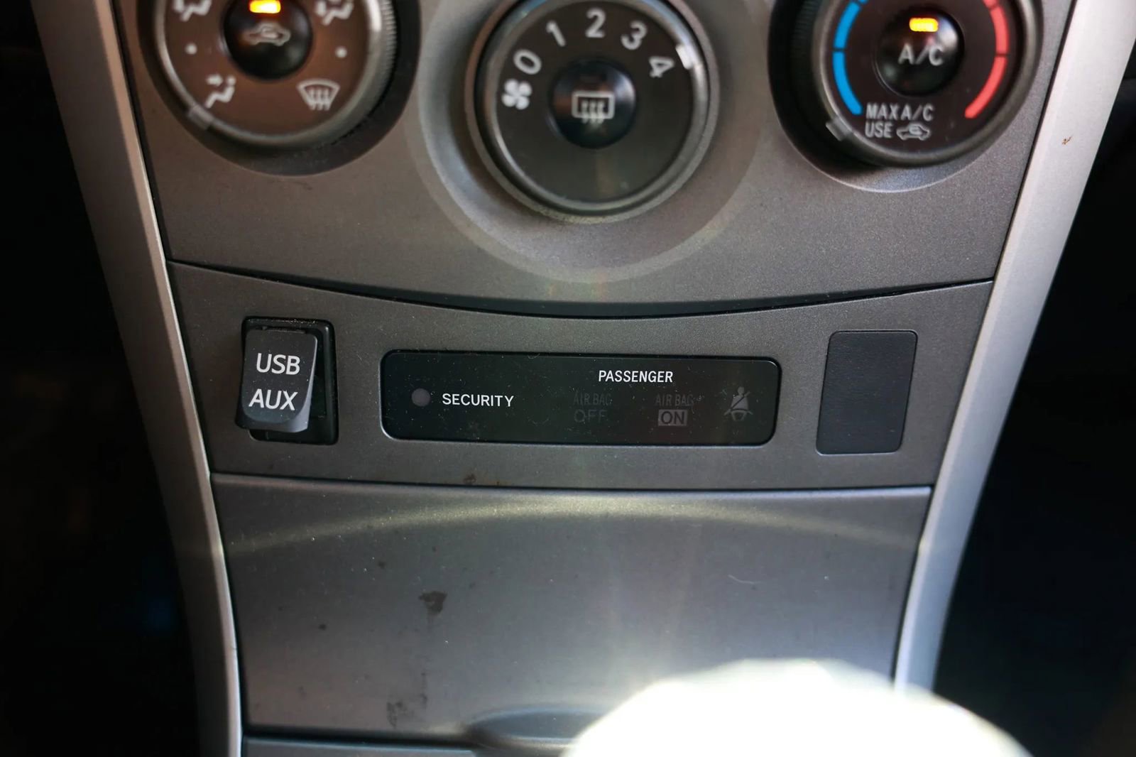 Used 2013 Toyota Corolla S Special Edition image 30