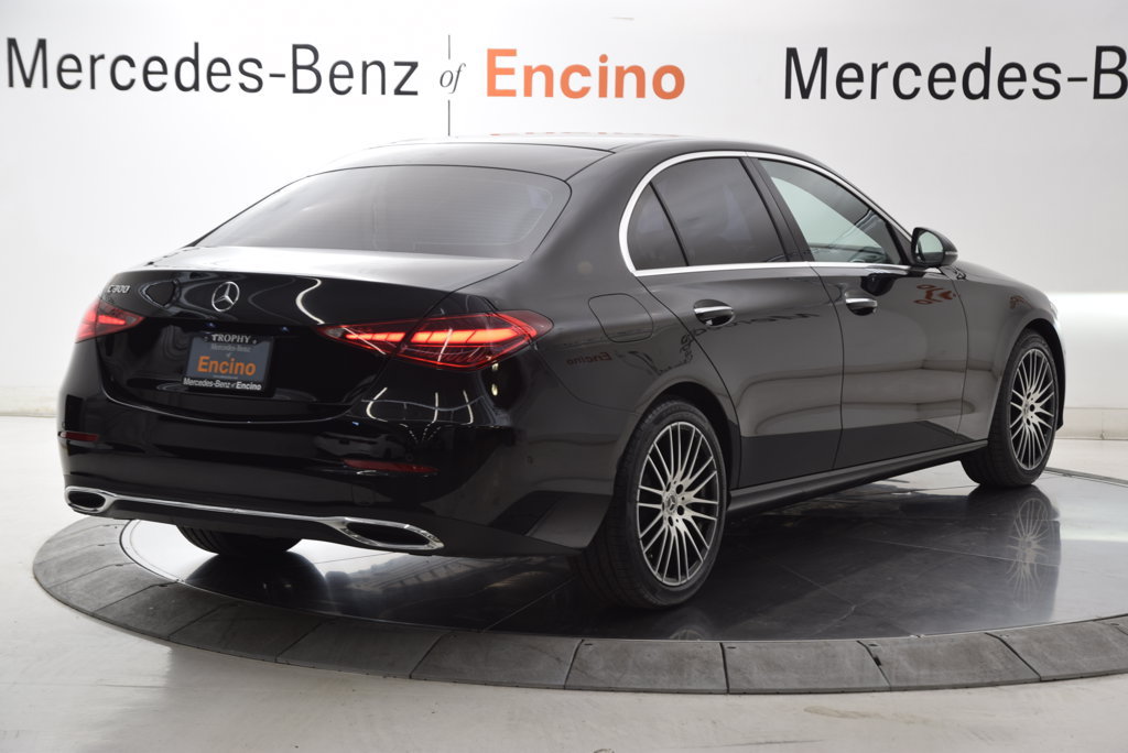 Used 2024 Mercedes-Benz C 300 Sedan image 6