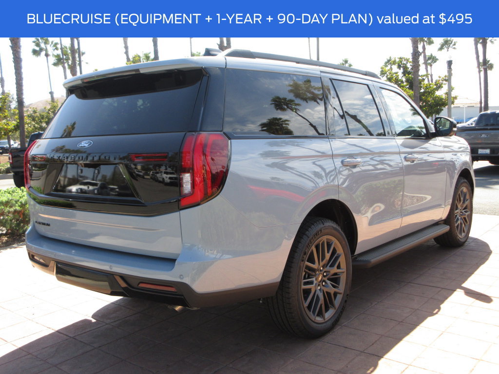 New 2026 Ford Expedition Platinum w/ Stealth Appearance Package AWD/4WD image 4