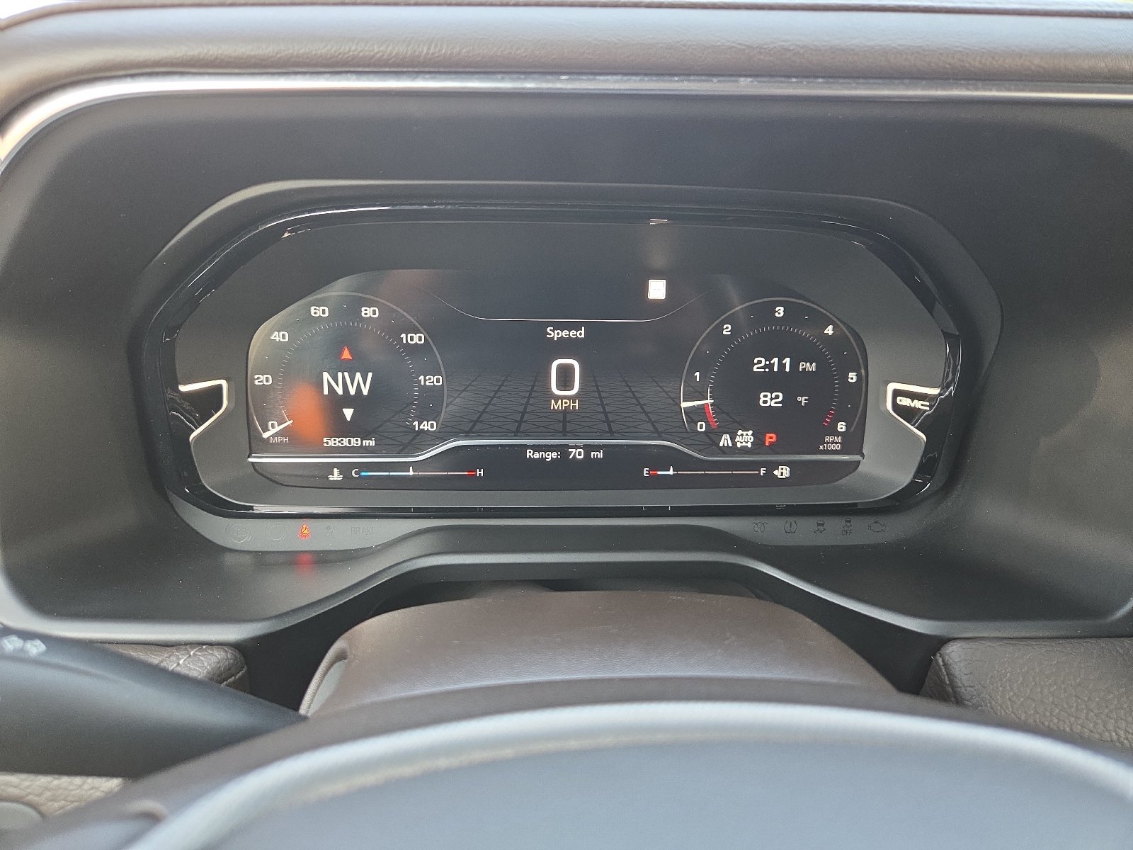 Used 2022 GMC Yukon Denali w/ Denali Premium Package AWD/4WD image 23