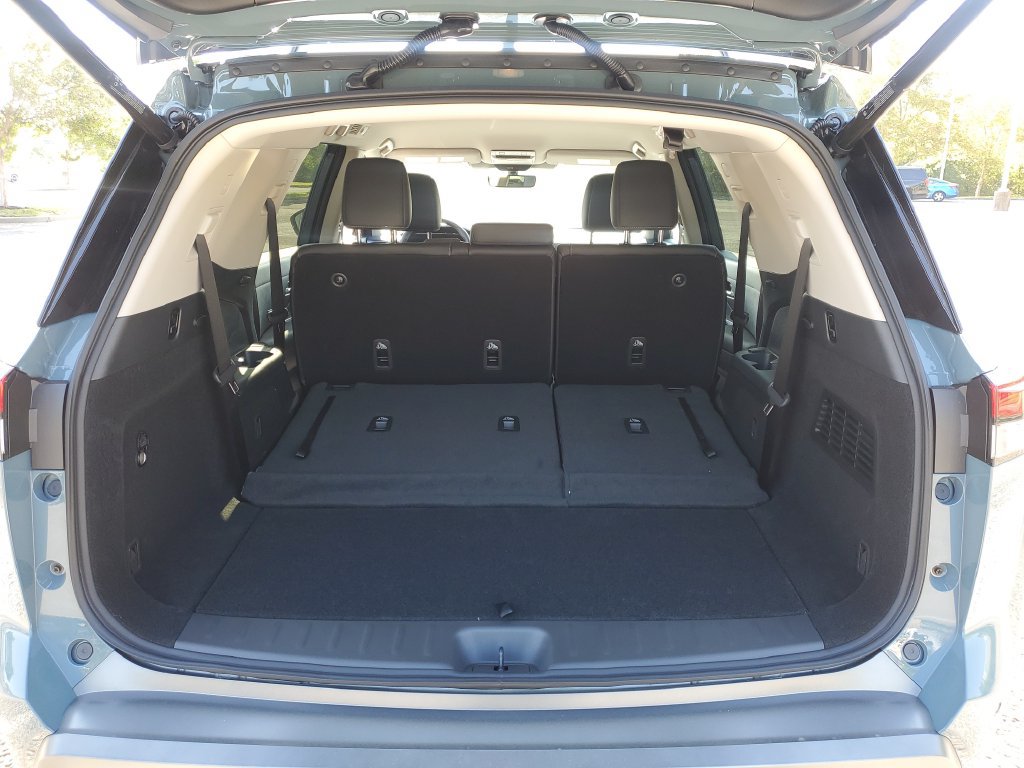 New 2026 Nissan Pathfinder SL FWD image 7