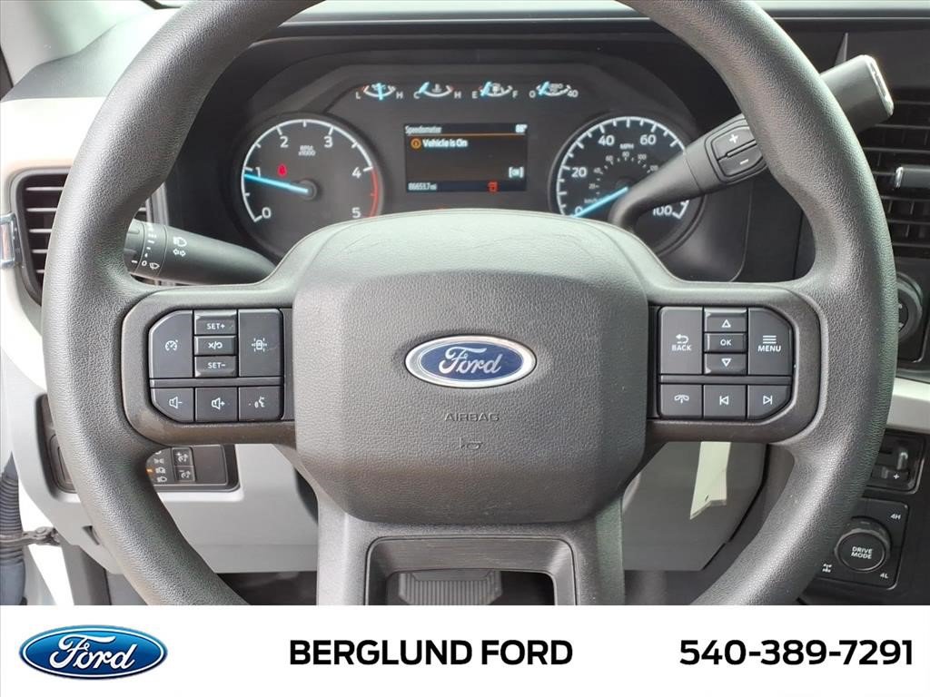 Used 2023 Ford F250 XL w/ 360-Degree Camera Package AWD/4WD image 19