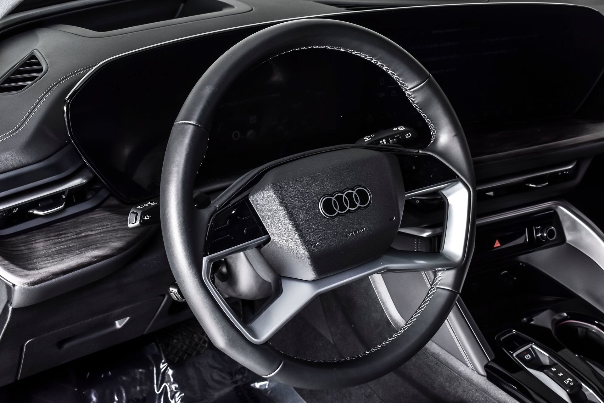 Used 2025 Audi Q5 Prestige AWD/4WD image 20