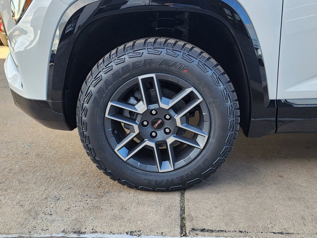 New 2026 GMC Terrain AT4 w/ Convenience Package III image 56