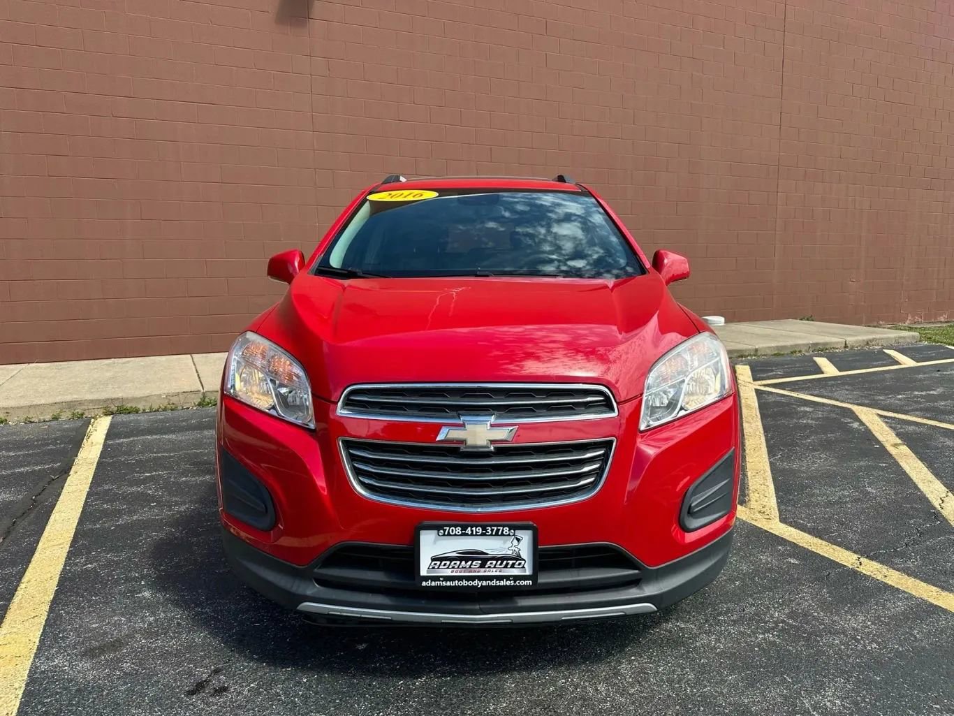 Used 2016 Chevrolet Trax LT w/ LT Sun and Sound Package image 2