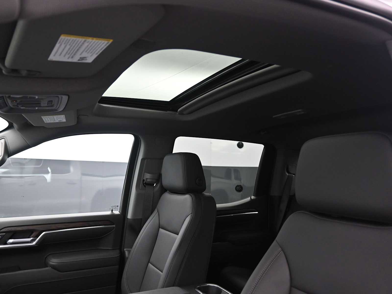 New 2026 GMC Sierra 1500 SLT w/ SLT Premium Plus Package AWD/4WD image 25