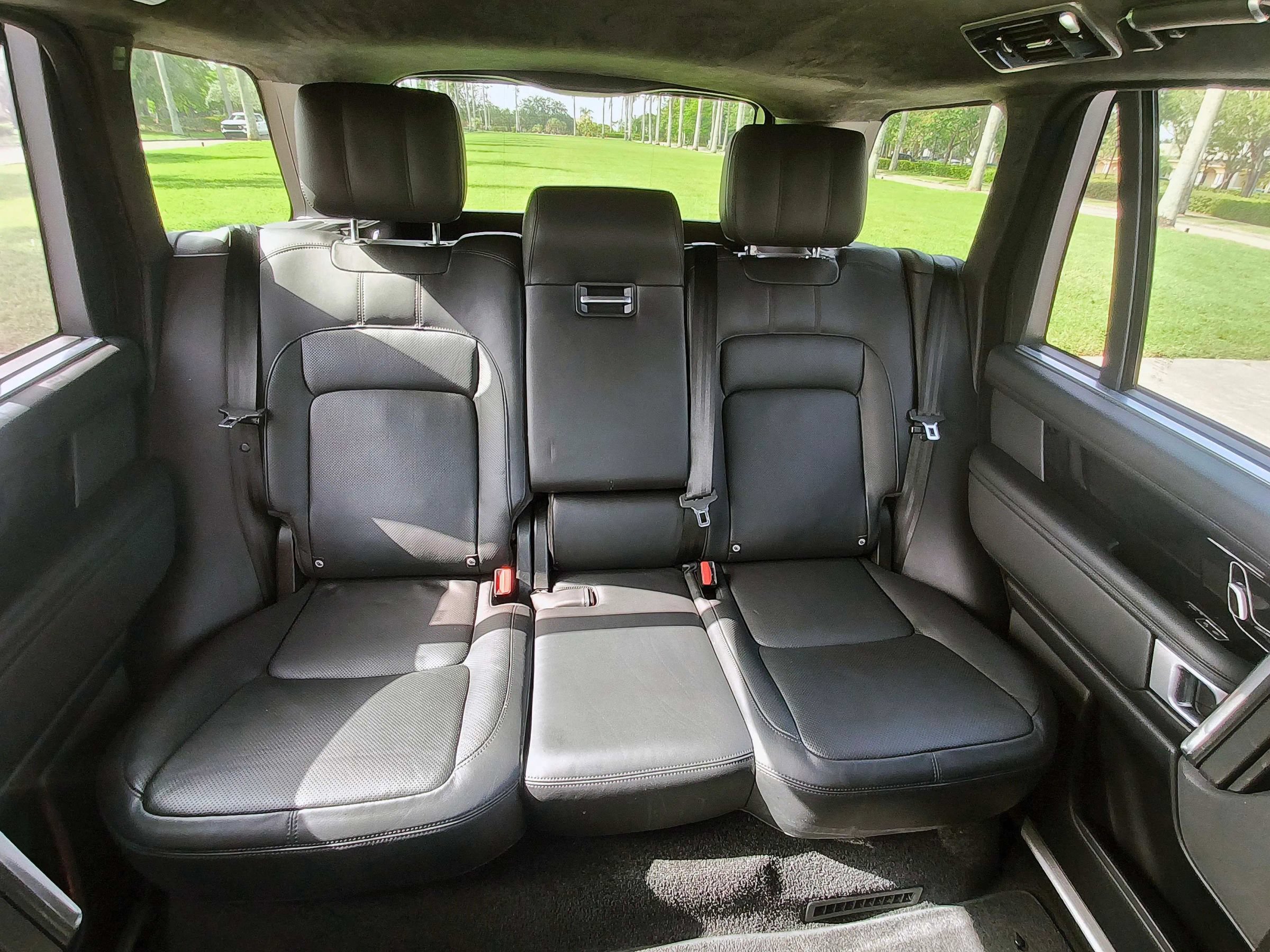 Used 2020 Land Rover Range Rover Long Wheelbase HSE AWD/4WD image 14