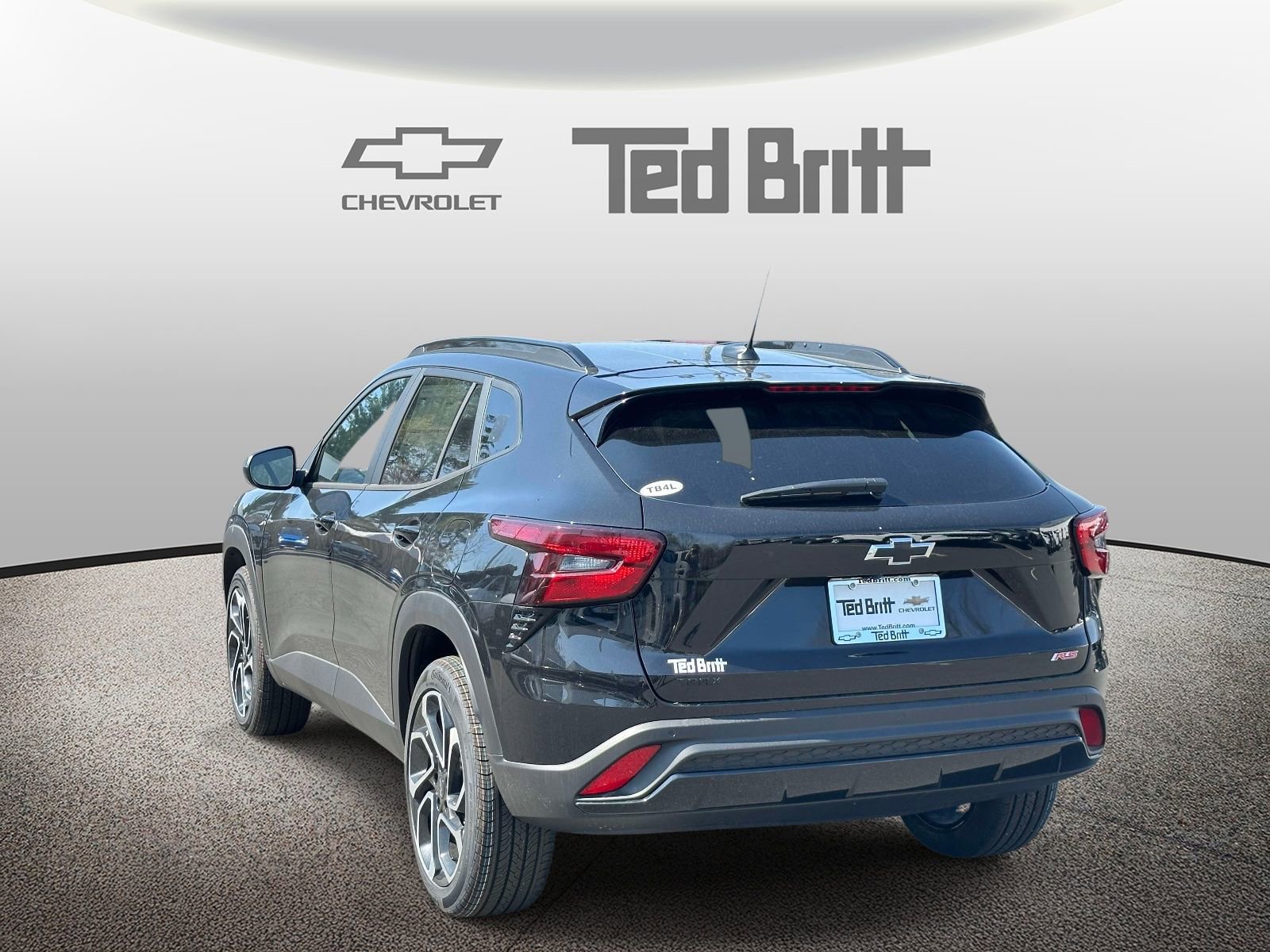 New 2026 Chevrolet Trax RS w/ Sunroof Package FWD image 6