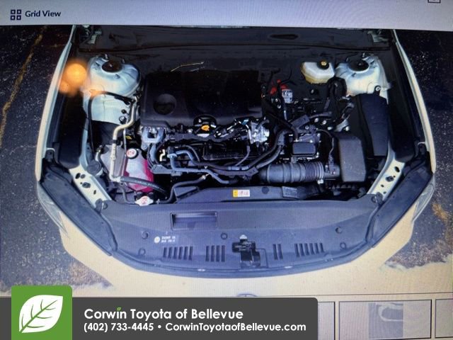 Used 2025 Toyota Camry SE image 14