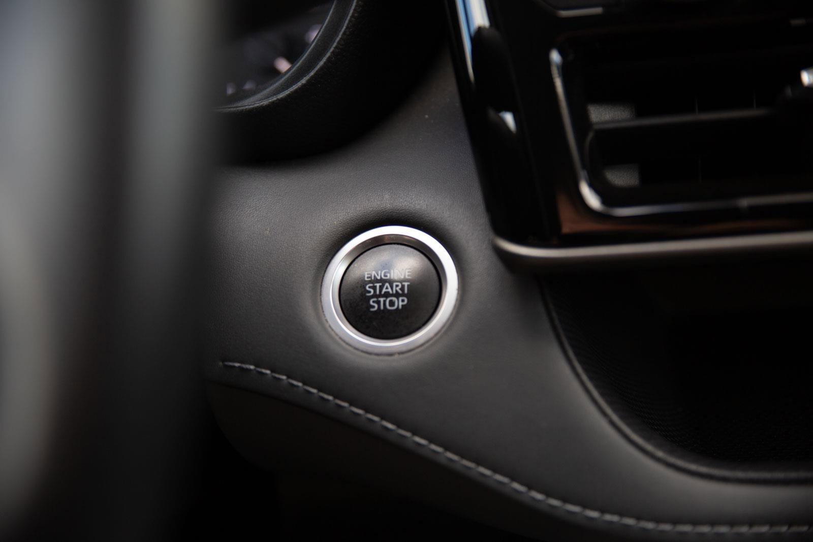 Used 2024 Toyota Highlander LE image 13