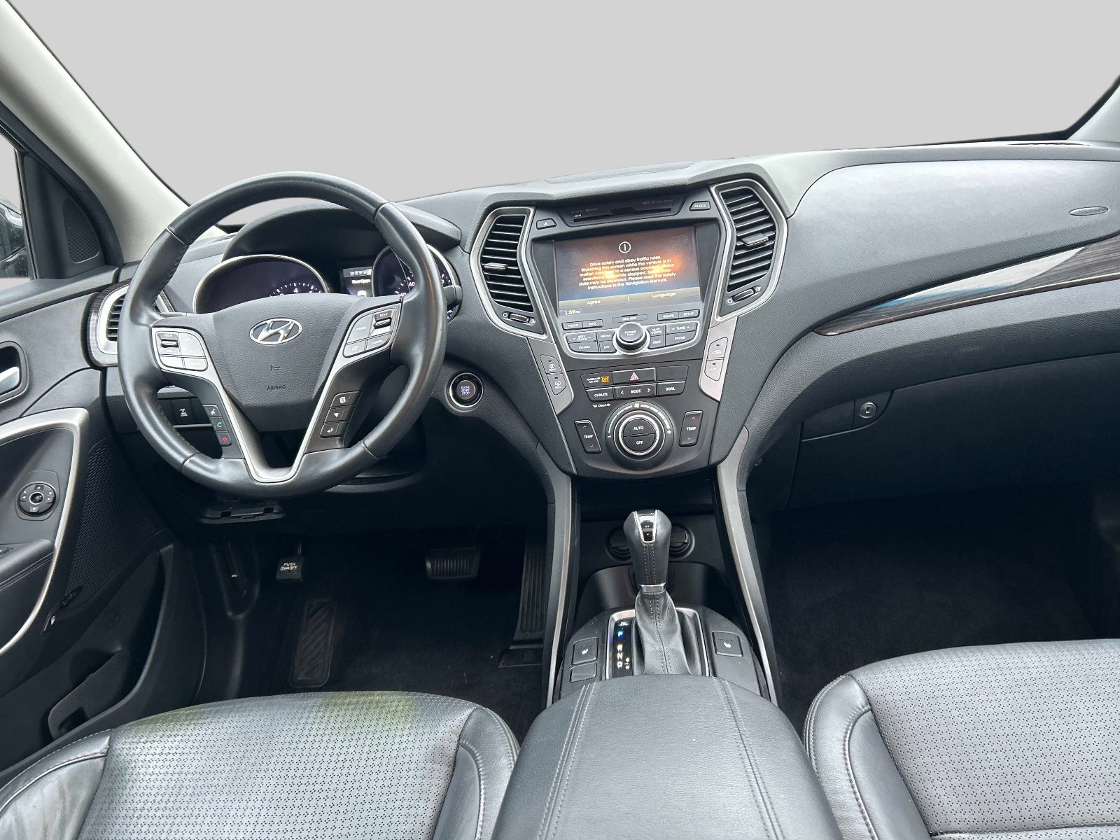 Used 2014 Hyundai Santa Fe Sport 2.0T w/ Navigation Package 06 image 16