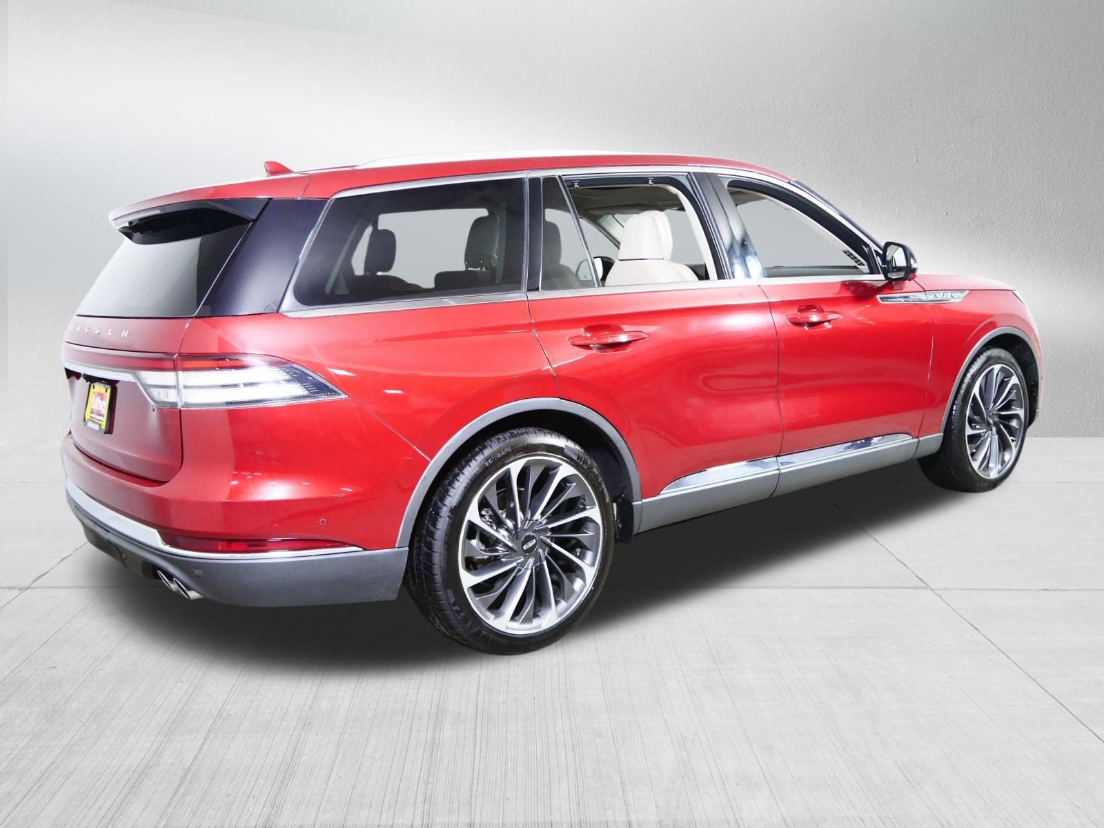 Used 2020 Lincoln Aviator Reserve w/ Equipment Group 202A AWD/4WD image 7